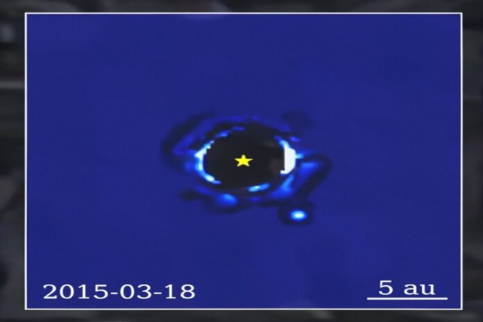 17 years time-lapse of an exoplanet orbiting its star